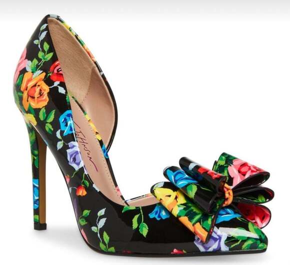 NWOT Betsey Johnson Prince Patent Floral Pumps - Picture 1 of 7